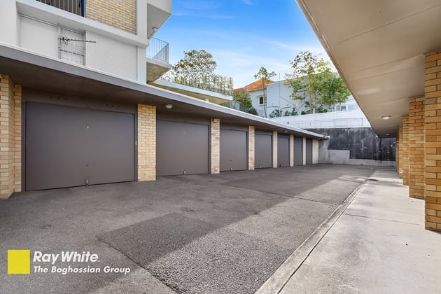 Garage 37 26-28 Etham Avenue Darling Point NSW 2027 - Image 5
