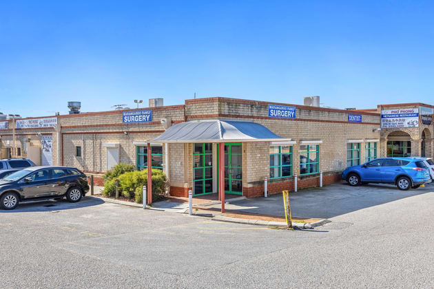 8/70 Marangaroo Drive Girrawheen WA 6064 - Image 4