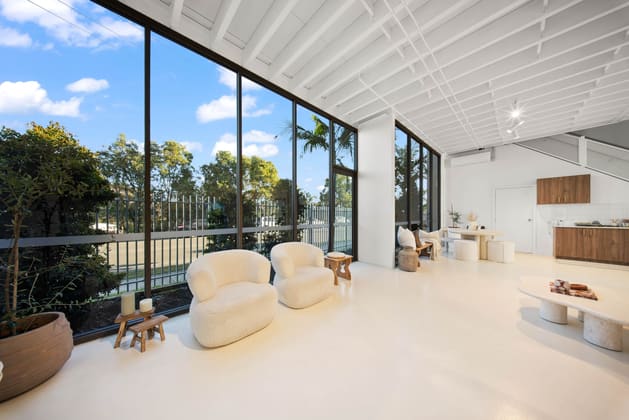 6/46 Junction Road Burleigh Heads QLD 4220 - Image 3