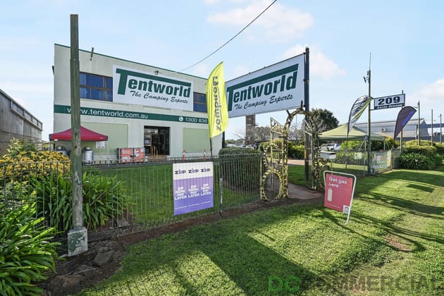 203-211 Anzac Avenue Harristown QLD 4350 - Image 3