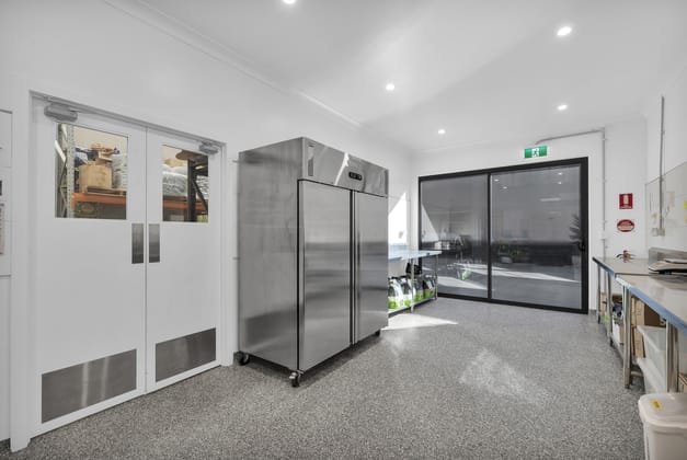 7/9 Lomandra Place Coolum Beach QLD 4573 - Image 2
