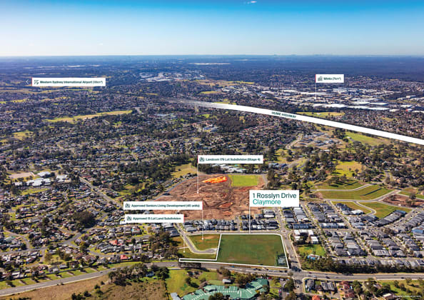 1 Rosslyn Drive Claymore NSW 2559 - Image 3
