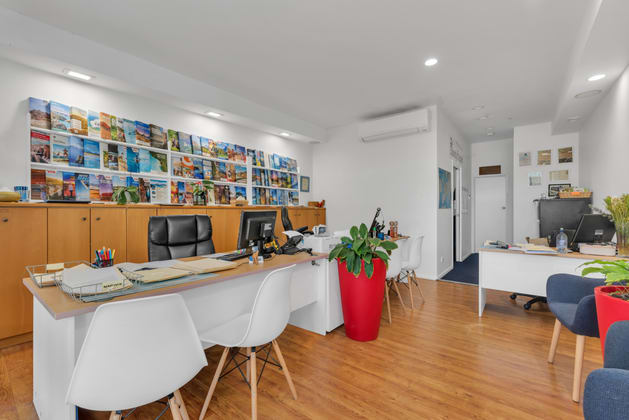 109 Poinciana Avenue Tewantin QLD 4565 - Image 5
