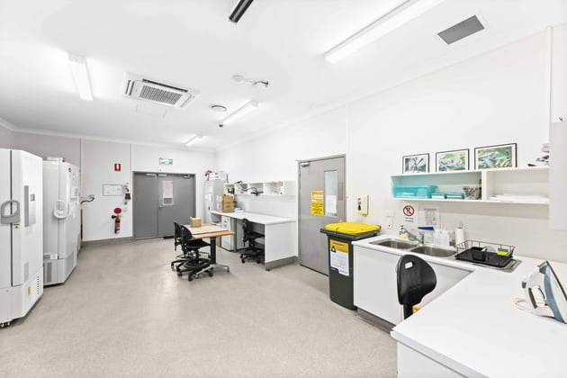 212 McDougall Street Wilsonton QLD 4350 - Image 4