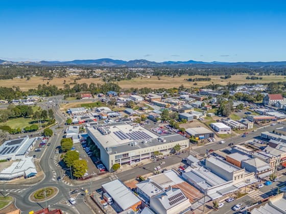 Click to view all images 12 Reef Street Gympie QLD 4570 - Image 2