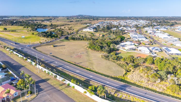 L200/2 Sienna Blvd Ashfield QLD 4670 - Image 4