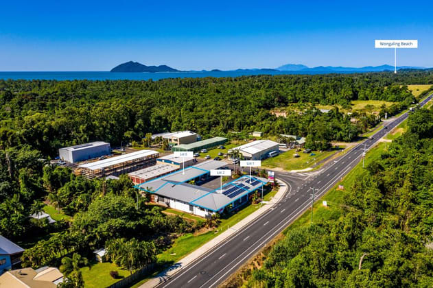Click to view all images 1/2-4 Stephens Street Mission Beach QLD 4852 - Image 3