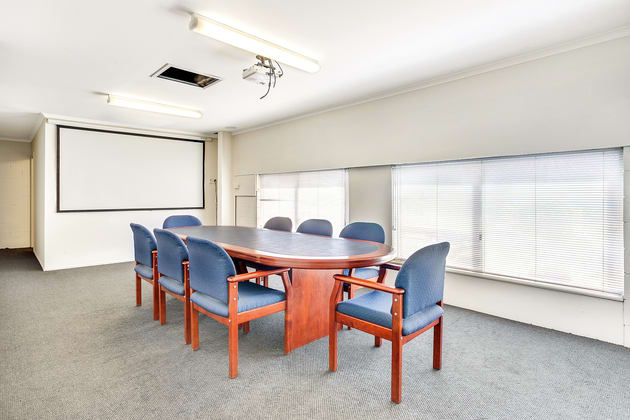 Click to view all images 4/1-5 Piper Street Caboolture QLD 4510 - Image 4