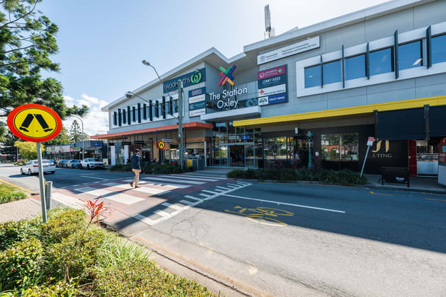 Click to view all images 133-157 Oxley Station Road Oxley QLD 4075 - Image 4