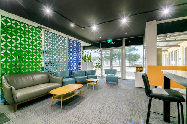 6/1 Bonnefoi Boulevard Bunbury WA 6230 - Image 2