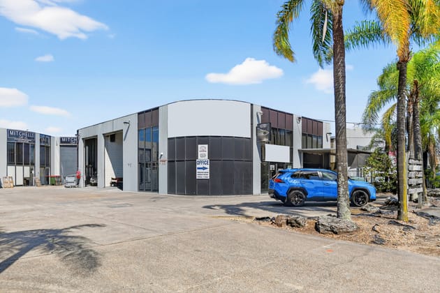 1 & 2/24 Taree Street Burleigh Heads QLD 4220 - Image 5