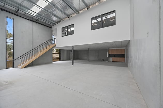 1-2 Wandarri Court Cheltenham VIC 3192 - Image 2