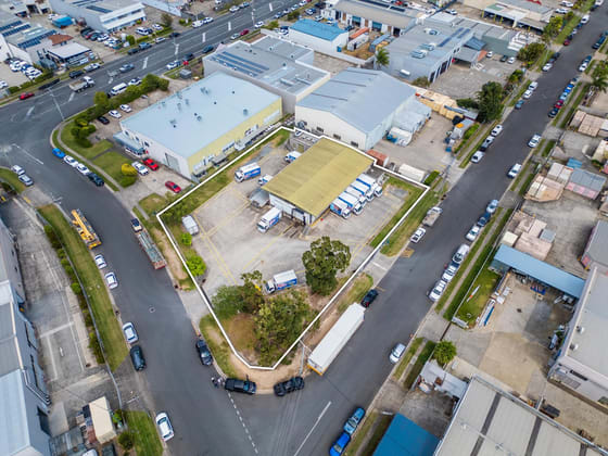 9 Queensbury Avenue Currumbin Waters QLD 4223 - Image 1