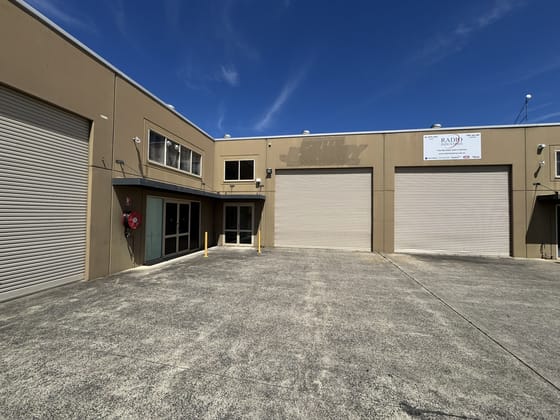 Click to view all images 2/10 Alliance Avenue Morisset NSW 2264 - Image 3