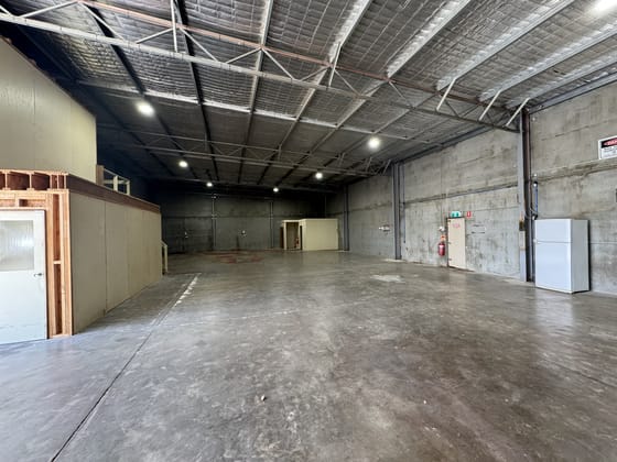 Click to view all images 2/10 Alliance Avenue Morisset NSW 2264 - Image 5