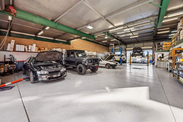 Click to view all images Unit 2/55 Nettlefold Street Belconnen ACT 2617 - Image 2