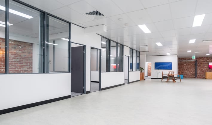 6 McGlone Street Mitcham VIC 3132 - Image 3