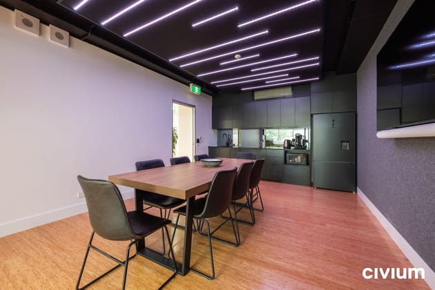 Click to view all images 62/28 Mort Street Braddon ACT 2612 - Image 2