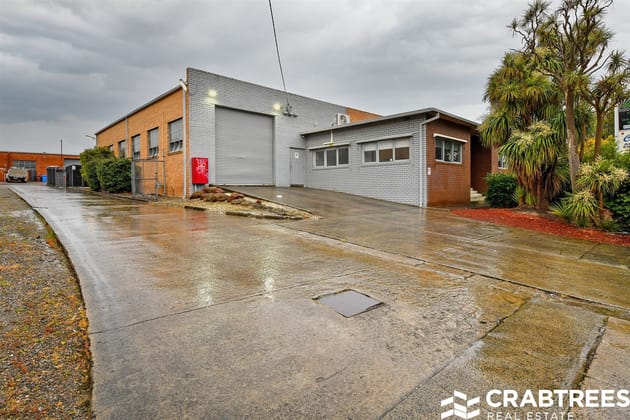 Click to view all images 59 Power Road Bayswater VIC 3153 - Image 2