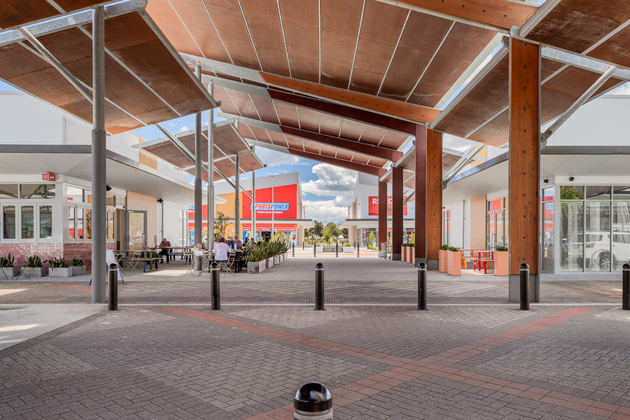 Click to view all images 11 The Promenade Australind WA 6233 - Image 2