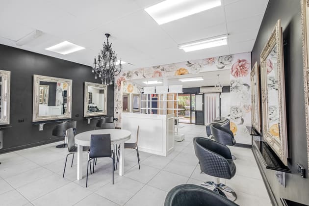 Click to view all images 232 Tapleys Hill Road Seaton SA 5023 - Image 4