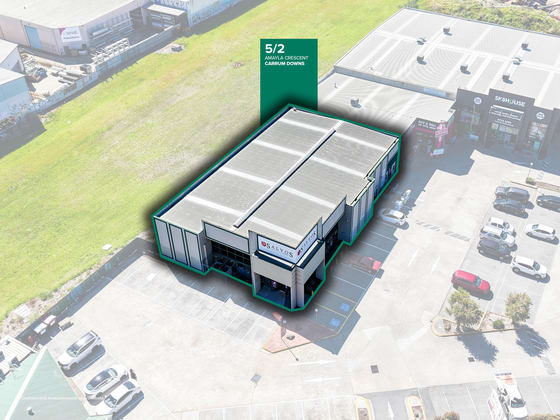 Click to view all images 5/2 Amayla Crescent Carrum Downs VIC 3201 - Image 1