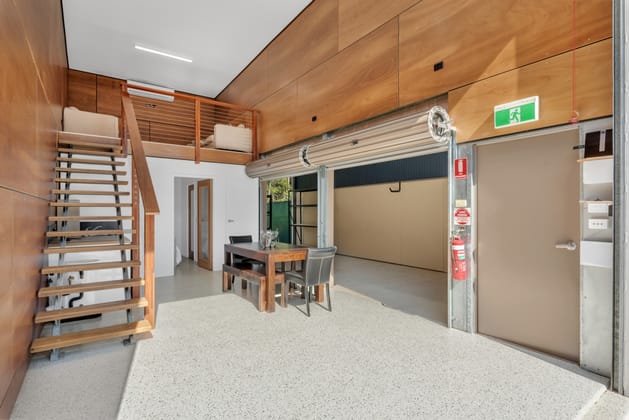 Click to view all images Unit 9, 5I/100 Rene Street Noosaville QLD 4566 - Image 3