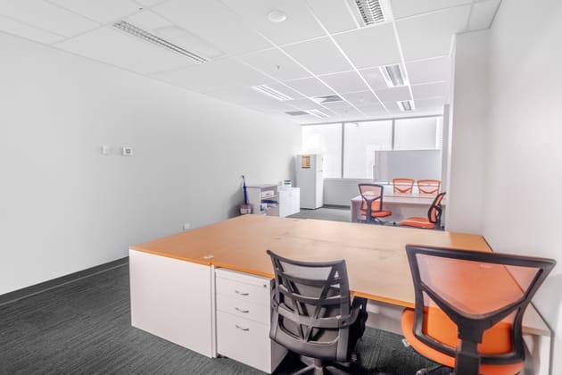 Click to view all images 112/147 Pirie Street Adelaide SA 5000 - Image 5