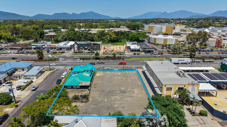 Click to view all images 474-476 Mulgrave Road Earlville QLD 4870 - Image 3