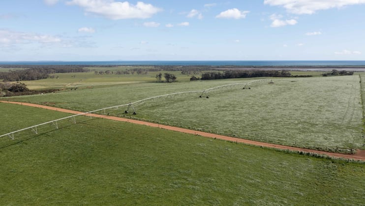 99 Jocks Road Forest TAS 7330 - Image 2