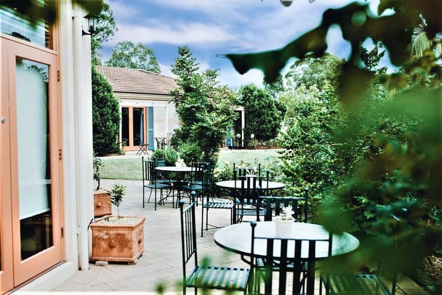 Click to view all images 28 Mistletoe Lane Pokolbin NSW 2320 - Image 2