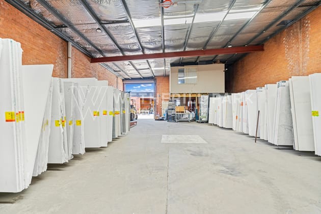 Click to view all images Fairfield East NSW 2165 - Image 4