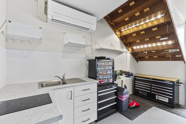 Click to view all images 7/240 New Cleveland Road Tingalpa QLD 4173 - Image 4