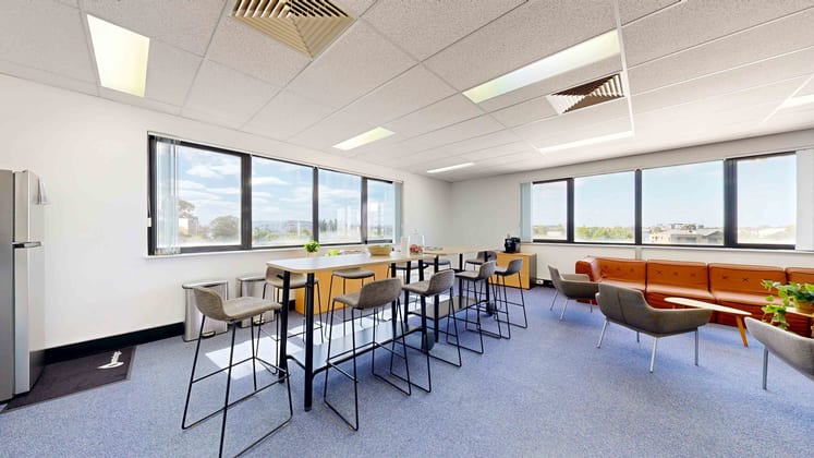 Click to view all images 15/9 The Avenue Midland WA 6056 - Image 4