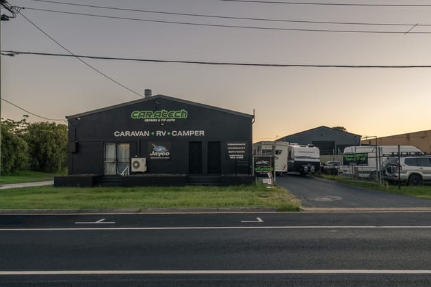 Click to view all images 27 High Street Kippa-ring QLD 4021 - Image 2