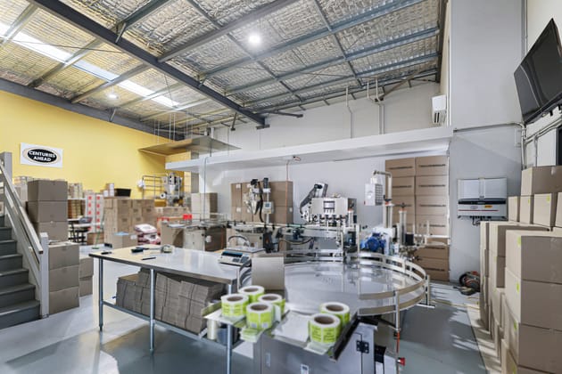 Click to view all images 1/2A Resources Court Molendinar QLD 4214 - Image 4