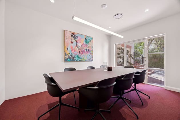 Click to view all images 30 Bougainville Street Griffith ACT 2603 - Image 2