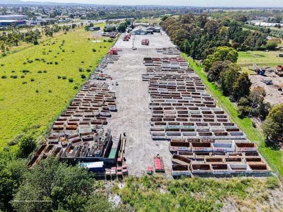 Click to view all images 66-78 Tootal Road Dingley Village VIC 3172 - Image 3