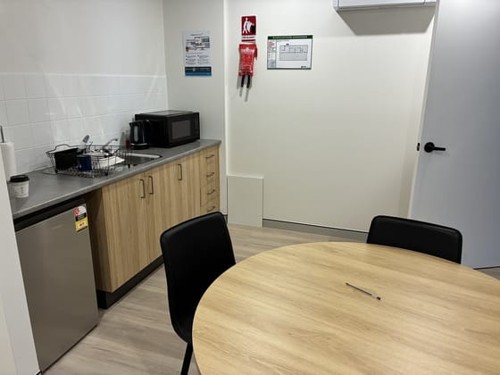 8/27 Bradwardine Road Robin Hill NSW 2795 - Image 5