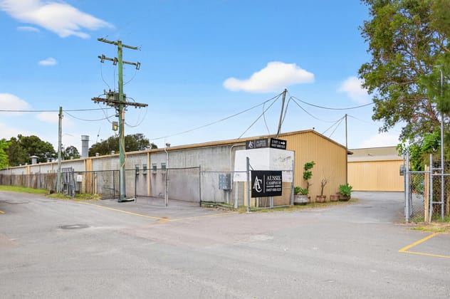 663A Pine Ridge Road Biggera Waters QLD 4216 - Image 4