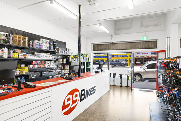 Click to view all images 627 Ruthven St Toowoomba City QLD 4350 - Image 5