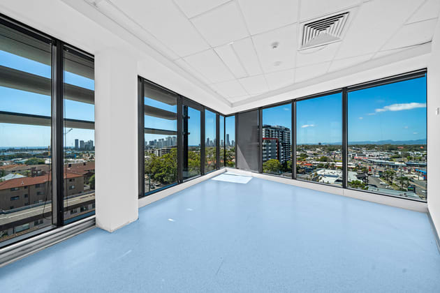 17/39 White Street Southport QLD 4215 - Image 5