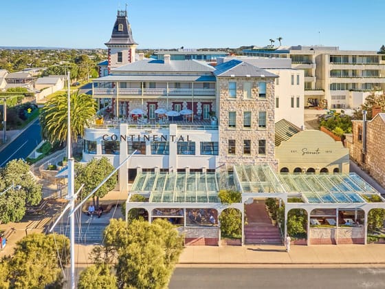 Click to view all images 1-21 & 211 Ocean Beach Road Sorrento VIC 3943 - Image 1