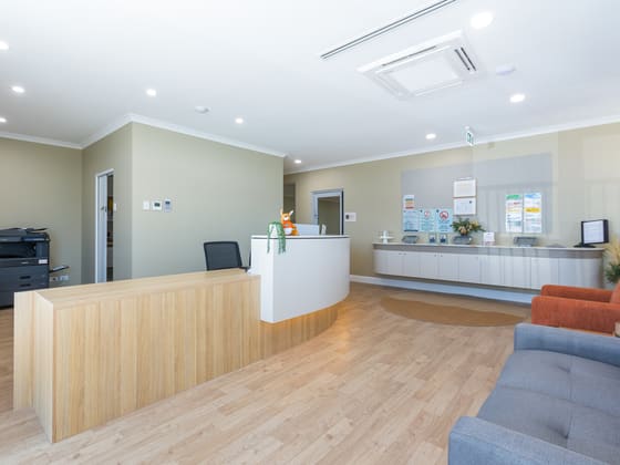 Click to view all images 357 Skeet Road Piara Waters WA 6112 - Image 2