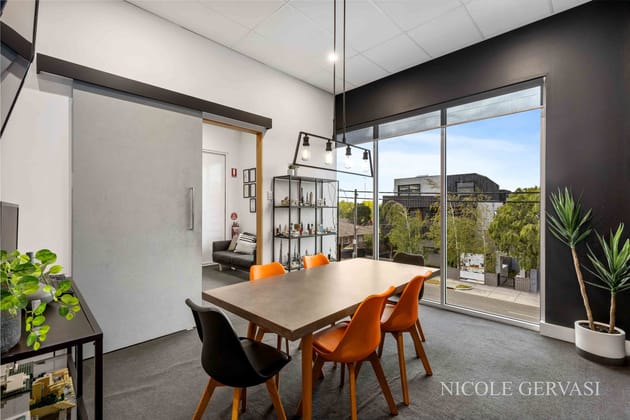 8/323 - 325 Pascoe Vale Road Essendon VIC 3040 - Image 5