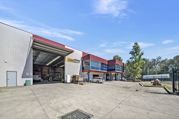 Click to view all images 1 Charles Street St Marys NSW 2760 - Image 1