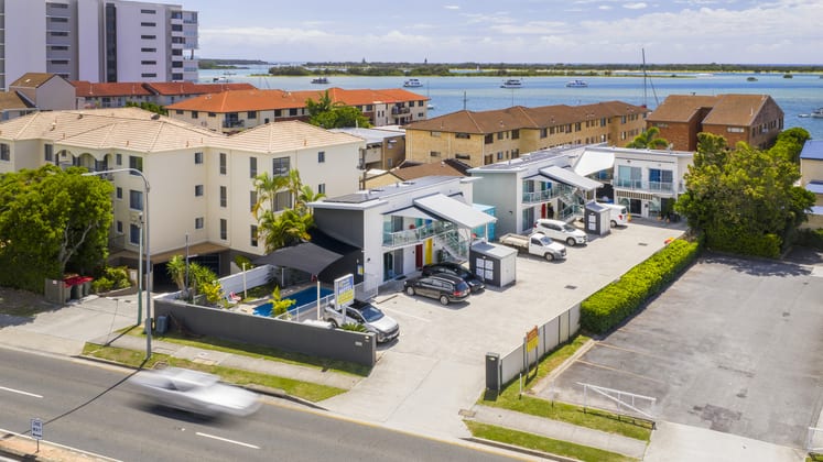 101 Frank Street Labrador QLD 4215 - Image 2