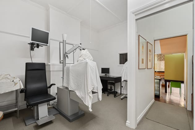 Click to view all images 326 Carlisle Street Balaclava VIC 3183 - Image 5