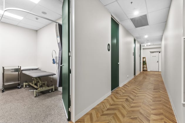 99 Marine Parade Redcliffe QLD 4020 - Image 5