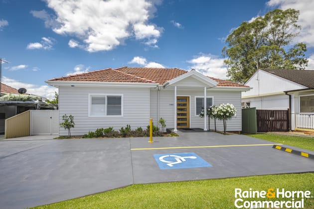 34 Bradbury Avenue Campbelltown NSW 2560 - Image 2